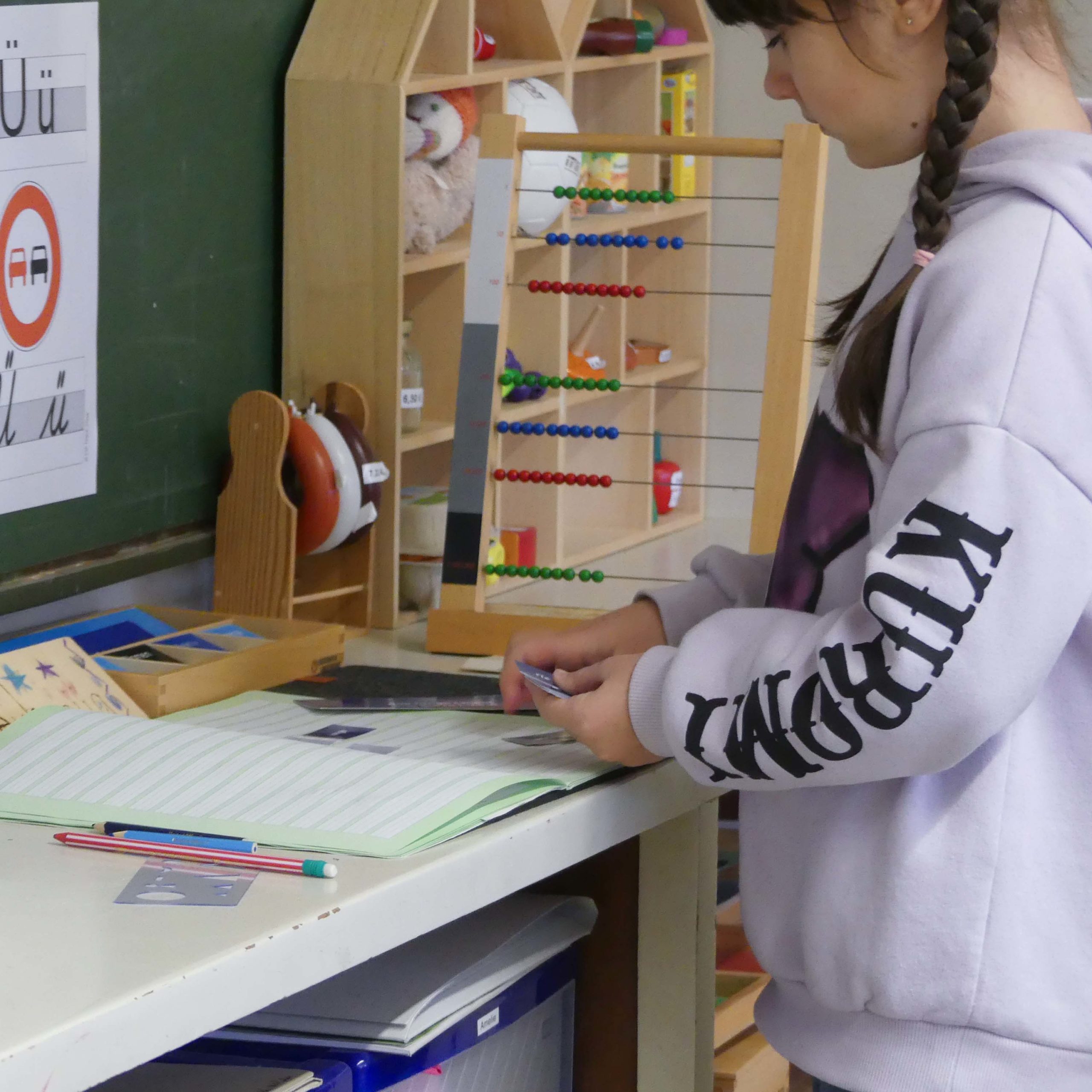 Montessori Pädagogik Maria Montessori Grundschule Harthausen