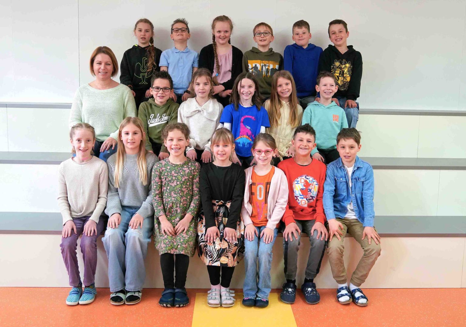 Grundschule Harthausen Klasse 2-4a